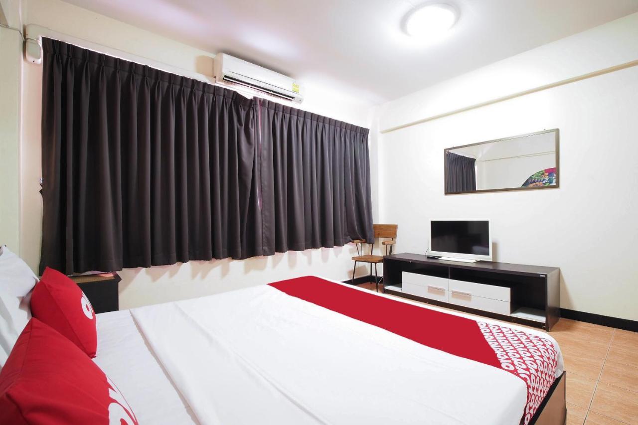 Oyo 963 Sunshine Guesthouse Pattaja Kültér fotó