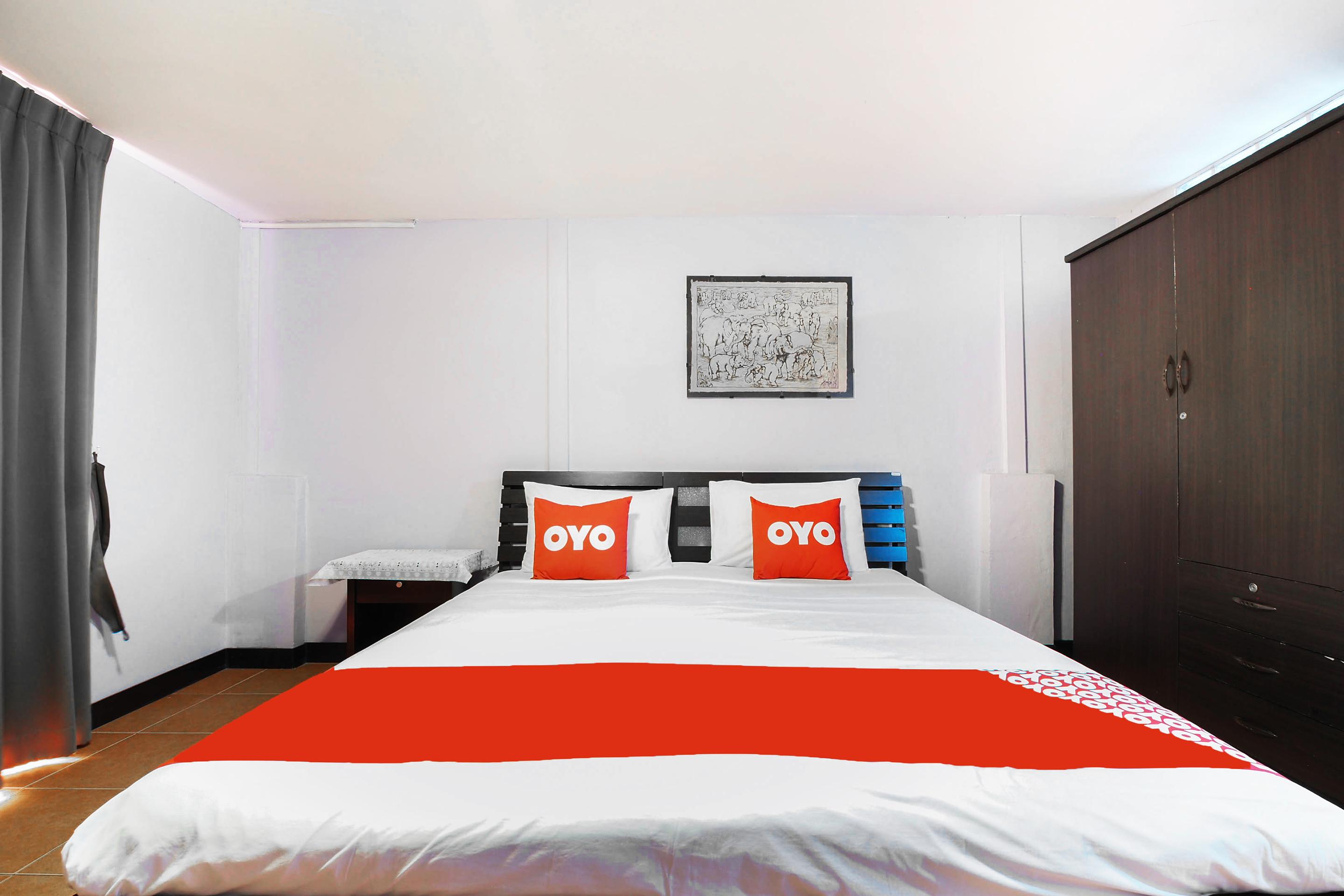 Oyo 963 Sunshine Guesthouse Pattaja Kültér fotó